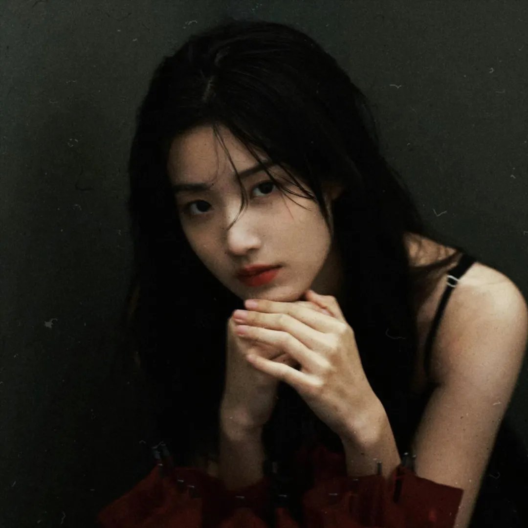 镇巴女子